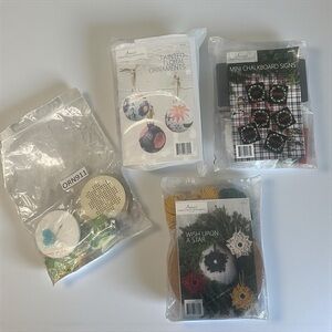 Christmas Craft Bundle Annie’s Christmas Ornament Club